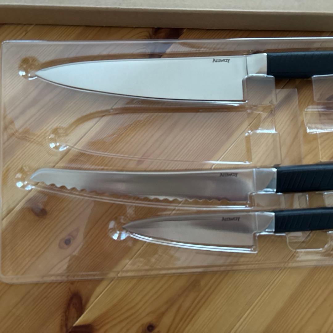 新品未使用　アムウェイ　包丁　３本　送料込み