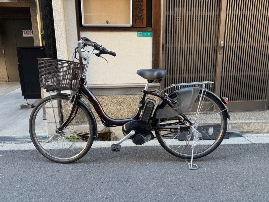 大阪府　ヤマハ　電動アシスト自転車 ブラウン 前カゴ付き