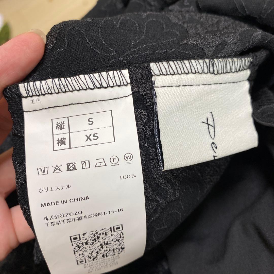 perna ブラックワンピース S/XS