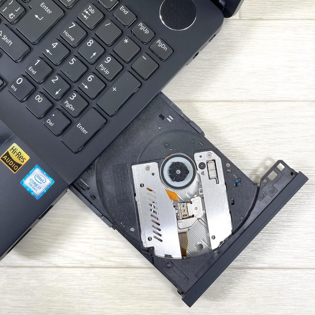 富士通 i7 新品SSD512G メモリ8 Windows11 ノートパソコン