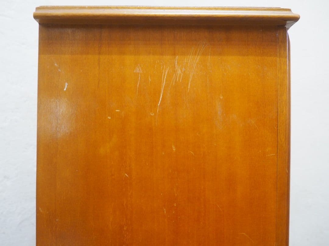 1107 猫脚デザインのチェスト　洋タンス　キャビネット　アンティーク調　洋家具