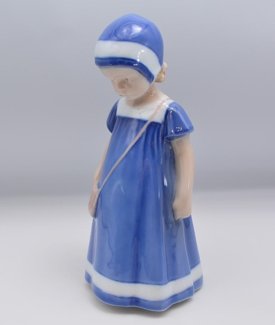 青いドレスの少女　ELSE　No.8　★B＆G（ロイヤルコペンハーゲン）　絶版