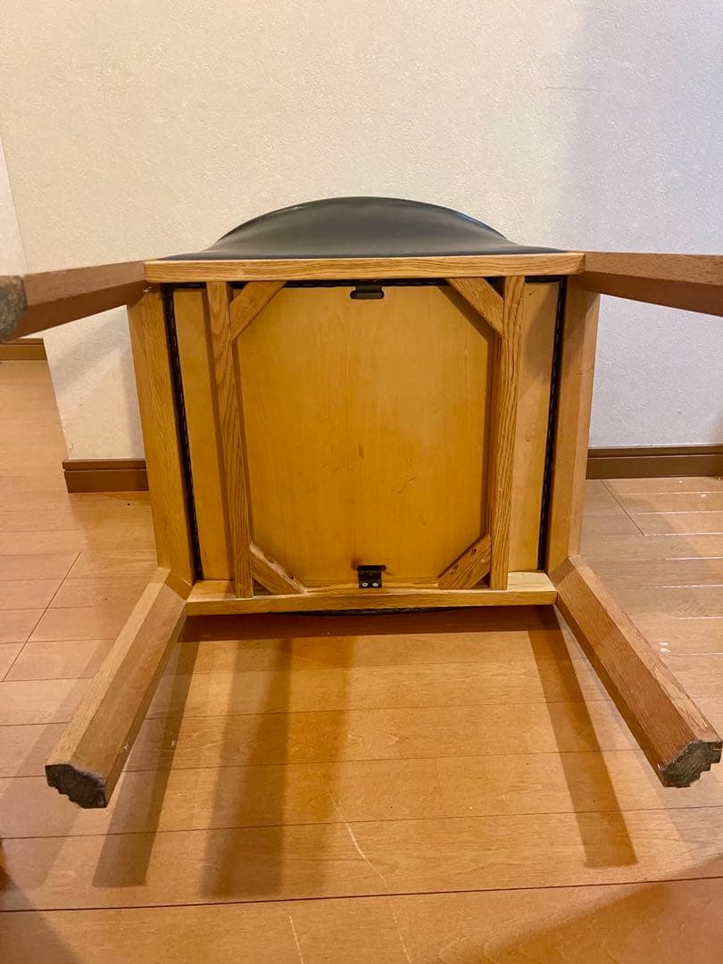 ヴィンテージ レザー アームチェア①