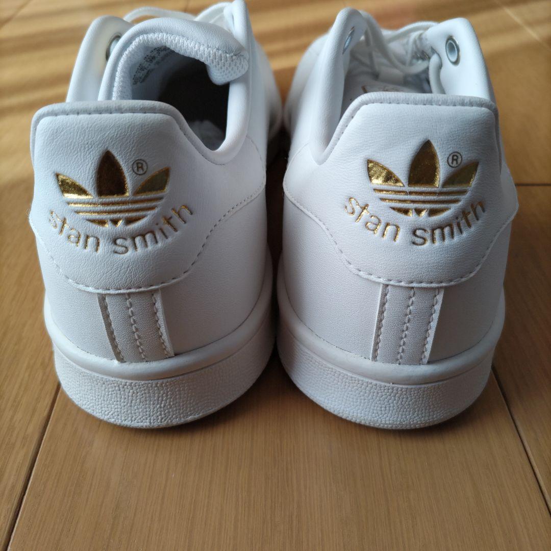 未使用☆24㎝☆ホワイト×ゴールド☆スタンスミス☆アディダス