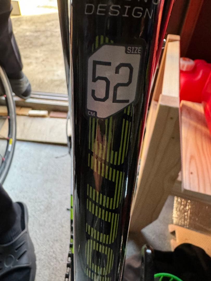 ロードバイク キャノンデール CAAD10 2015年　サイズ52