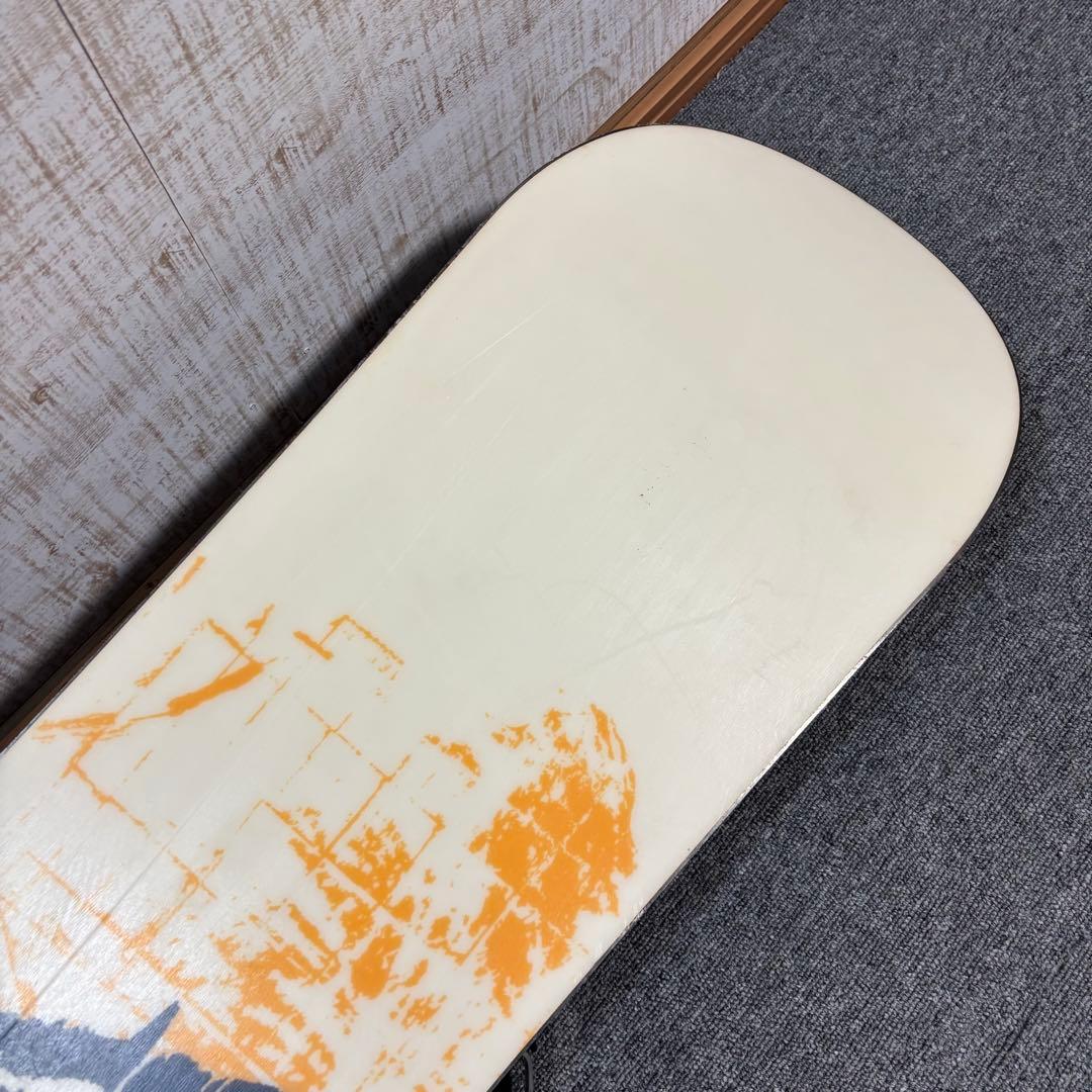 【送料無料】ＦＯＲＵＭ　スノーボード板のみ