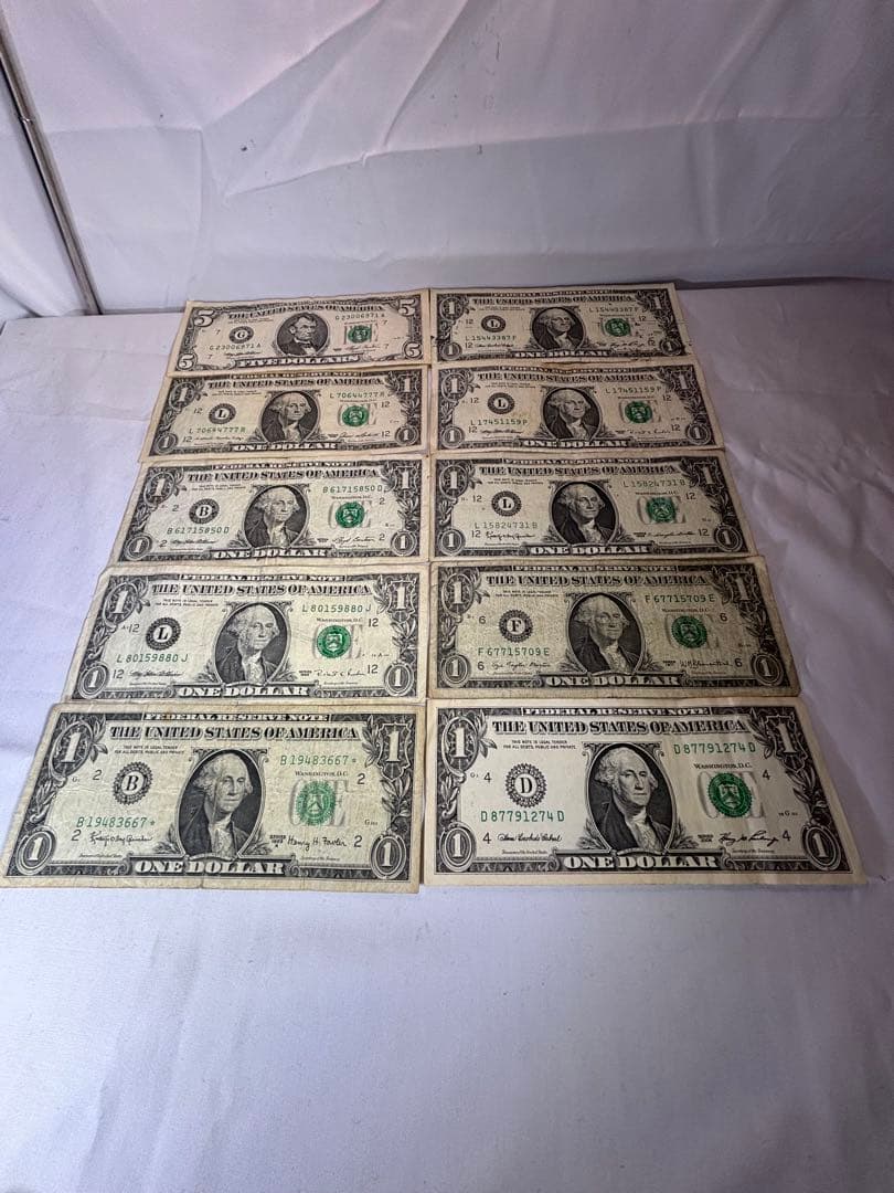 ★レア★アメリカ旧紙幣札5ドル１枚.1ドル９枚￼セットの計１０枚