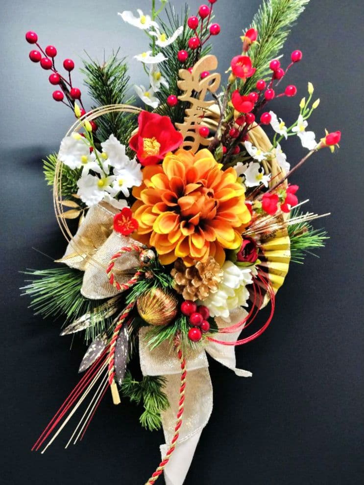 商品名【初華】❤️オレンジダリアのお正月リース ＊フラワーリース