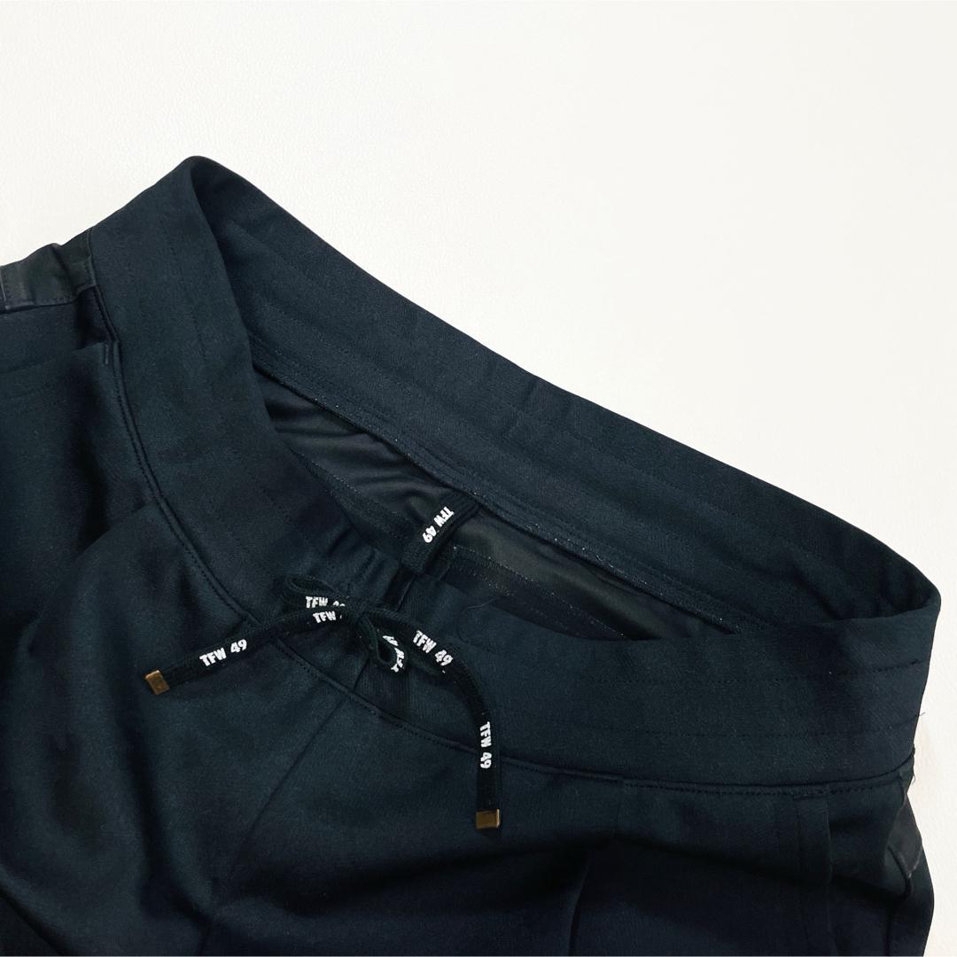 6583【美品】TFW49　3レイヤートラックパンツ　カモフラ　迷彩柄　ブラック