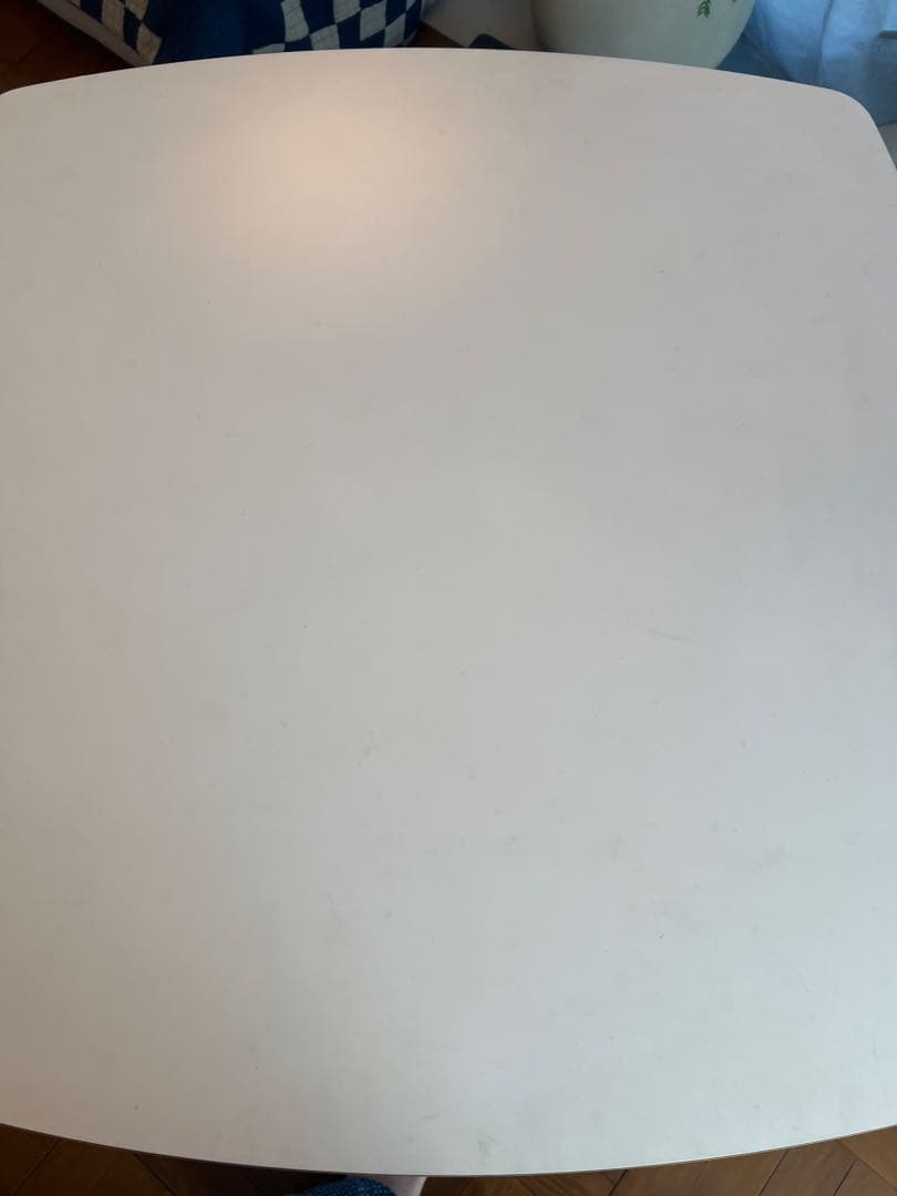 ikea オムテンクサム　テーブル