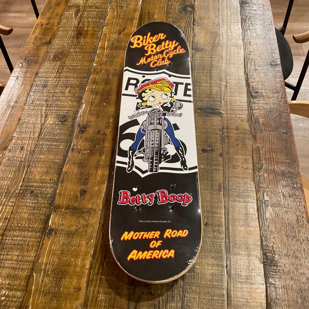 スケートボード デッキ フォルディング チェアーベティ