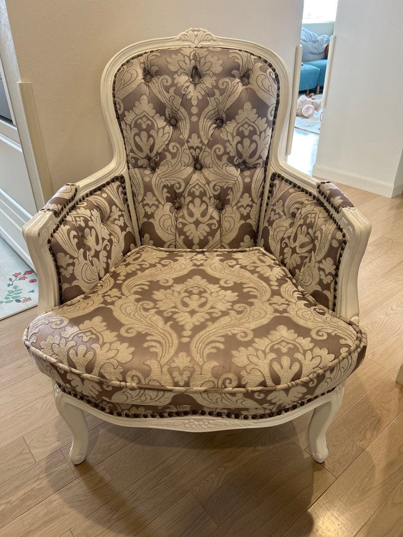 【値下げ】ロココ調　1人用ソファー　アンティーク　ピンクダマスク　椅子　北欧風