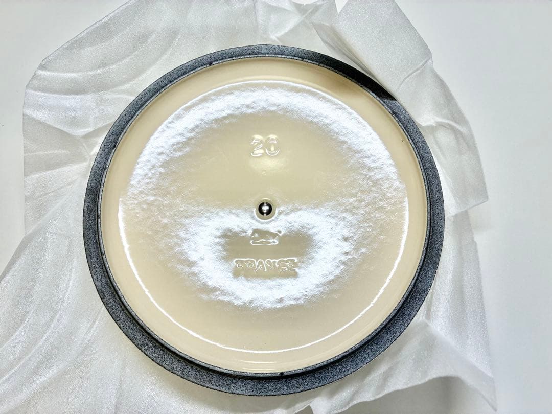 LE CREUSET ル・クルーゼ ココットロン20cm クリーム 取手シルバー