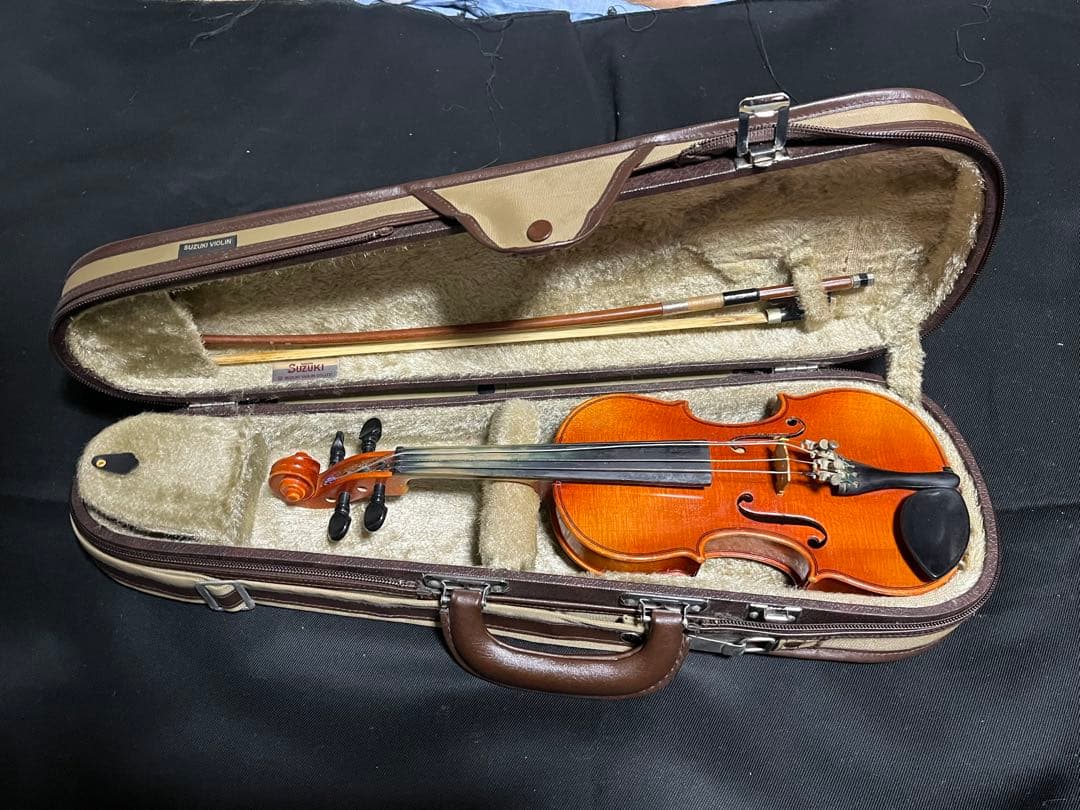 スズキバイオリン1/10ケース付美品No.220