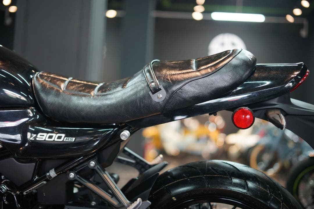 ［セール中］z900rs　シート　Javimotor　　TYPE 2　新品