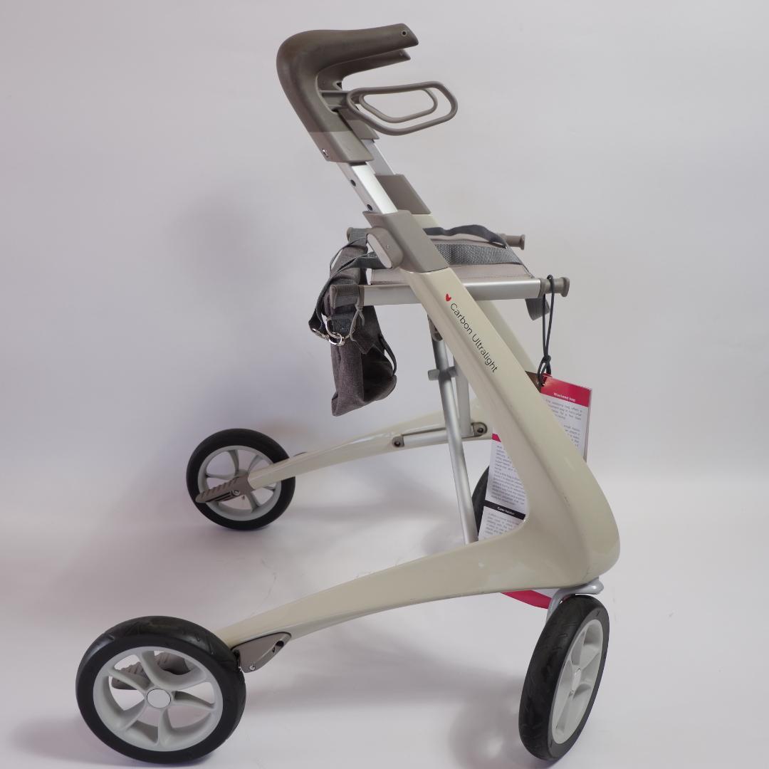 byACRE Carbon Ultralight 歩行器 介護 白