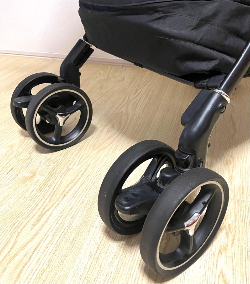 ✨1200台限定モデル✨Aprica ラクーナビッテクッション ブラック 黒