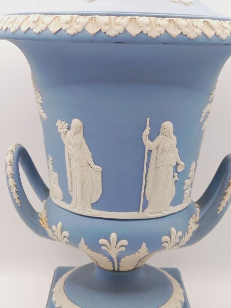 4-475ウェッジウッド　ジャスパー　花瓶　フラワーベース　飾り壺　アンティーク