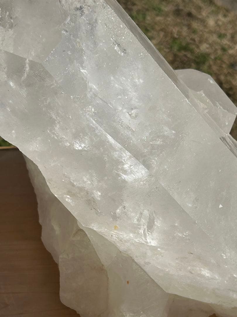 最高品質の水晶ブラジル　レインボー入143万‼️春の大特価