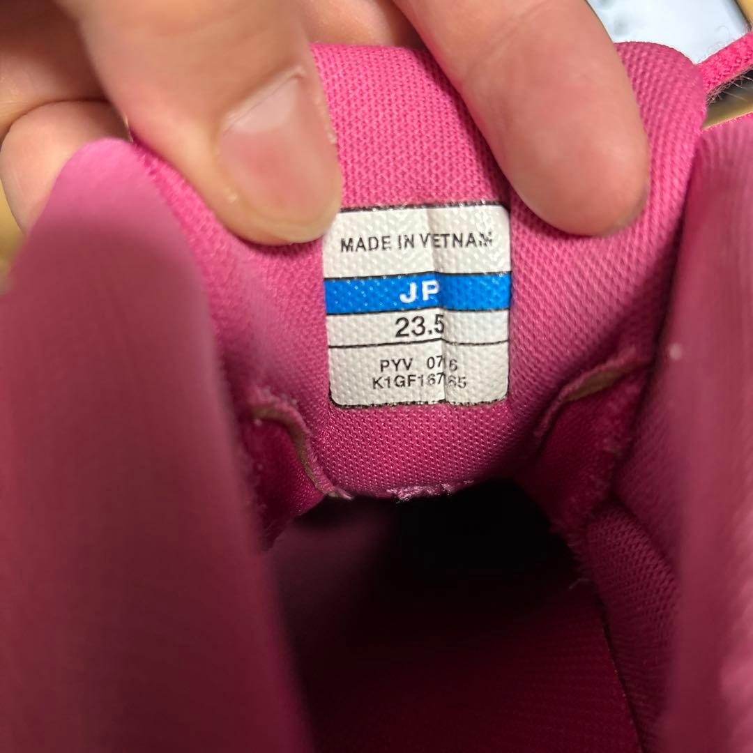 【美品】ミズノ ウェーブダイバース ハイカット スニーカー 23.5cm