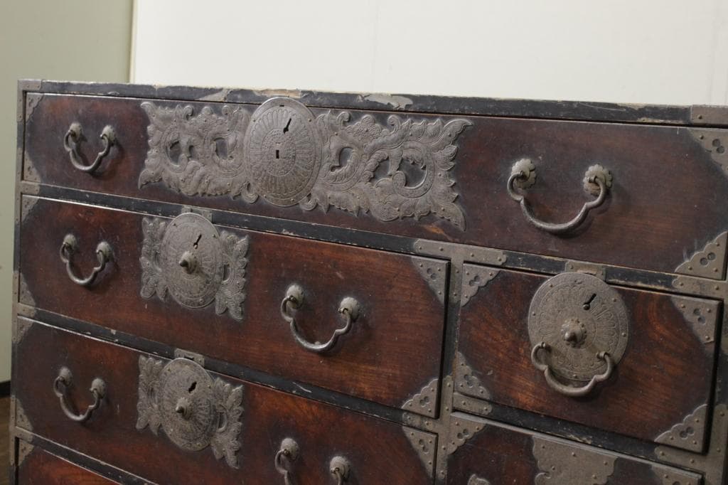 仙台箪笥 時代箪笥 欅 菊唐草 木瓜 金具 古家具 和箪笥 古道具 古民家 店舗