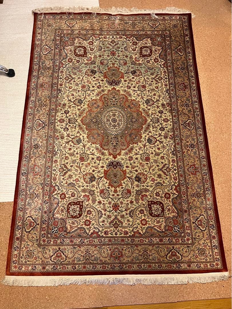 ペルシャ絨毯 208×139cm シルク ガリチェ kashizad