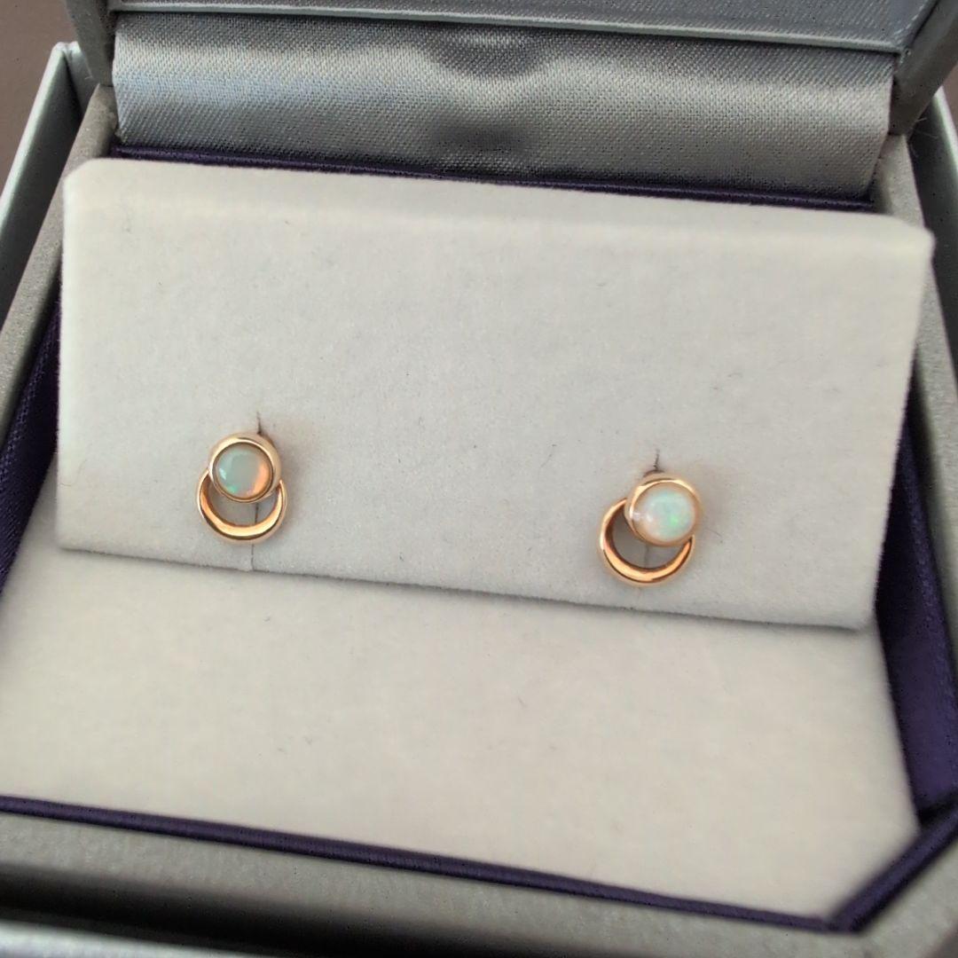 K10 ピアス SWINGING MOON