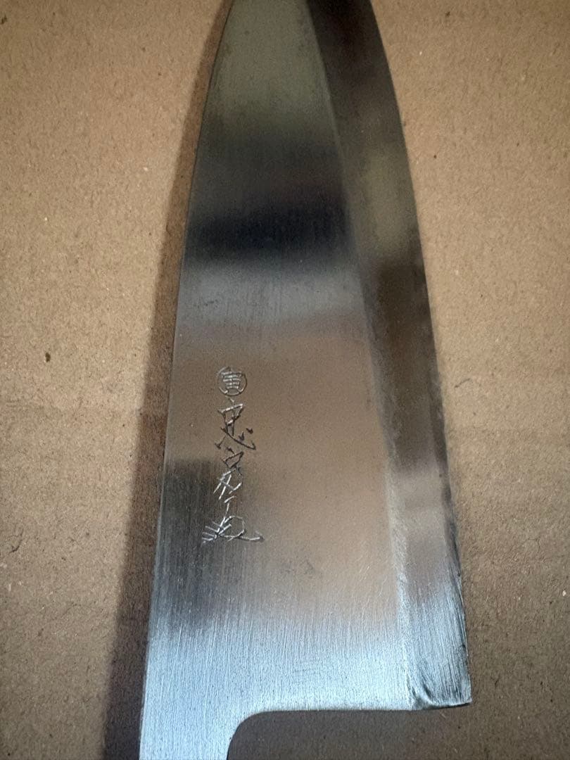 出刃、柳、薄刃、三徳、中華、冷凍、包丁フルセット 両面砥石、鍵付包丁ケース！