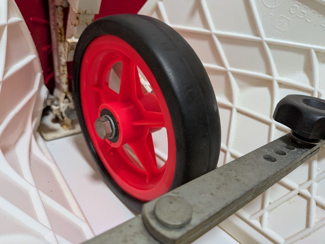 「ヤンマー純正」ミニ畝立器。（当時物）