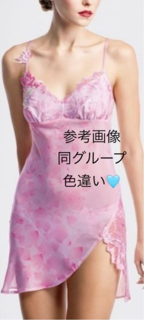 完売品✨WACOAL サルート03g❤️ サルート　スリップ♥︎Mサイズ