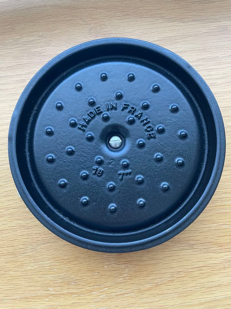 STAUB 鍋 ココット ラウンド グレー 18センチ 正規品