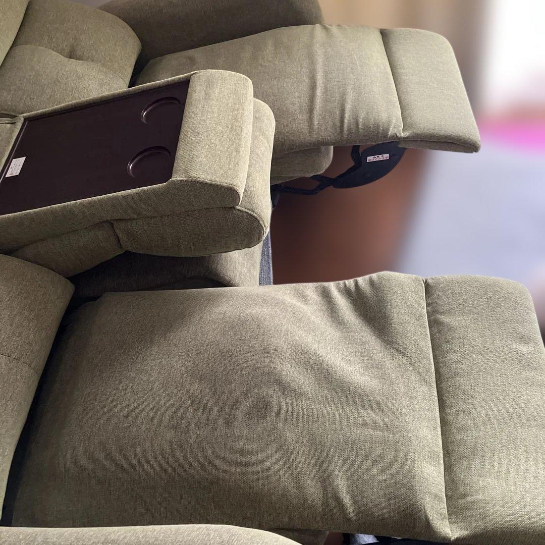 ニトリ　電動リクライニングソファ　3人掛け たのメル便で発送します