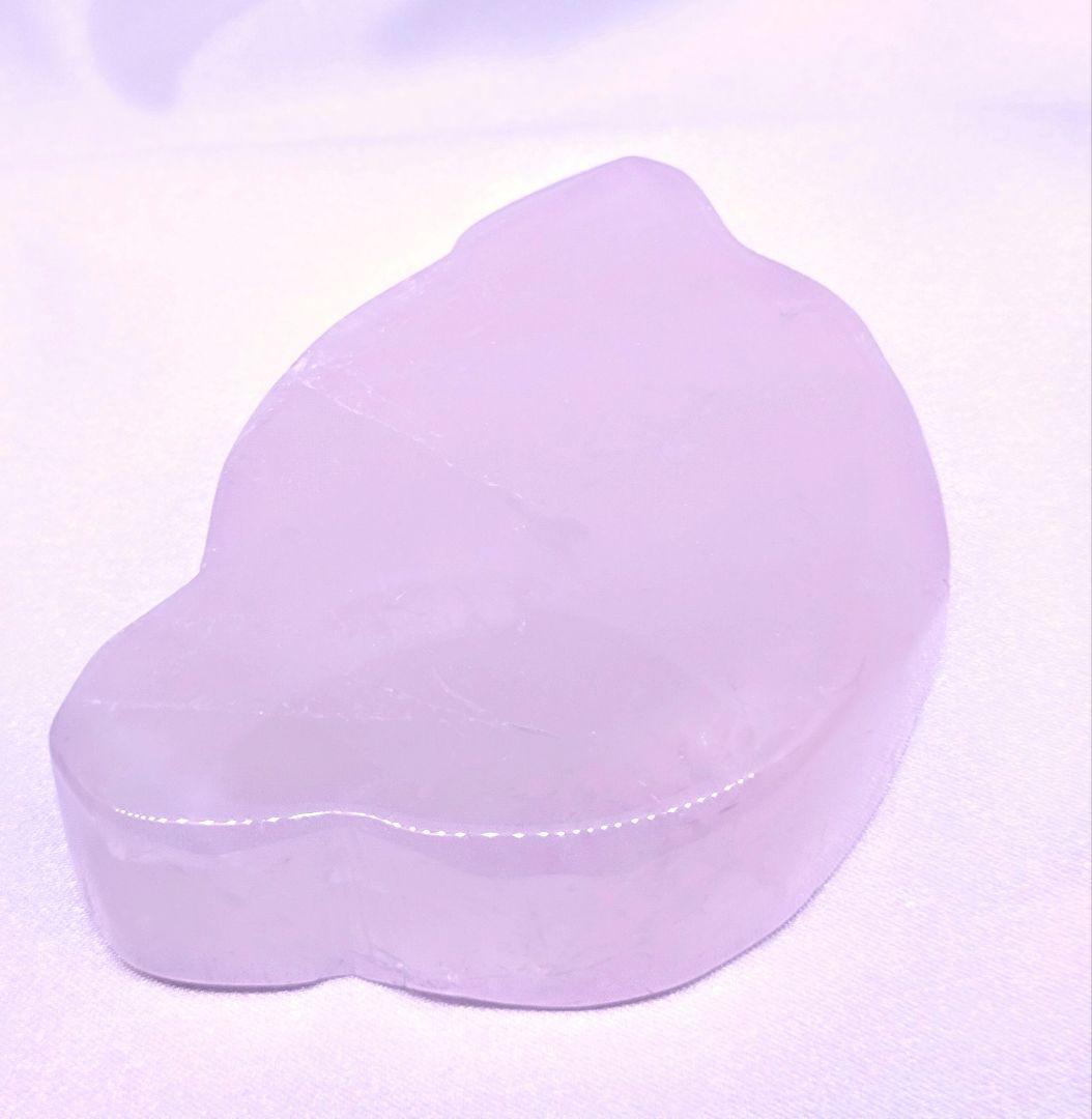 ローズクォーツ　お皿　器　マダガスカル産　浄化　くま　紅水晶　合言葉割引