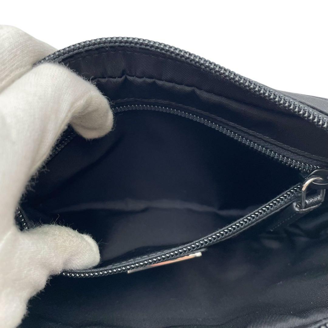 美品 現行 プラダ ナイロン×レザー ウエスト ボディ バッグ 2VL977.