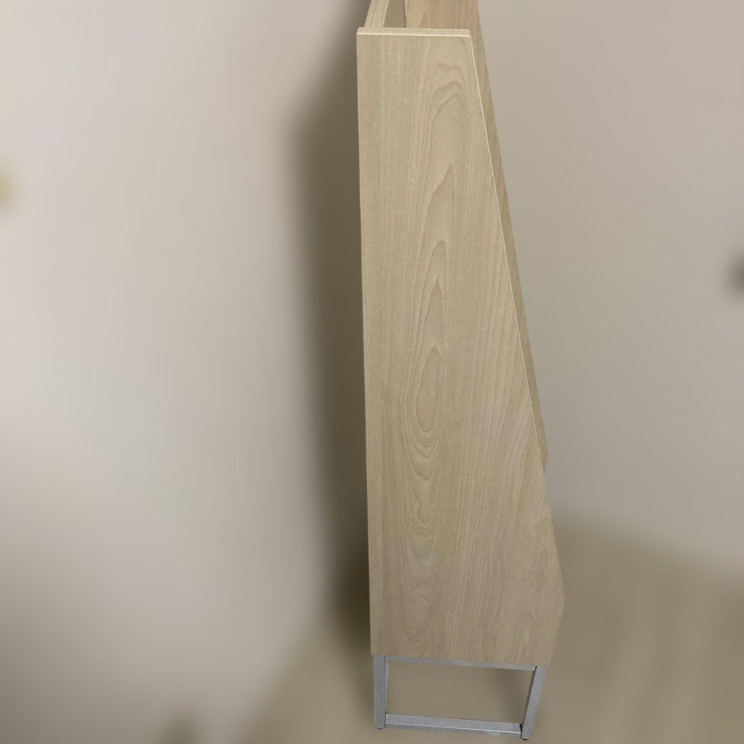 木製本棚　絵本ラック マガジンラック ネイルサロン