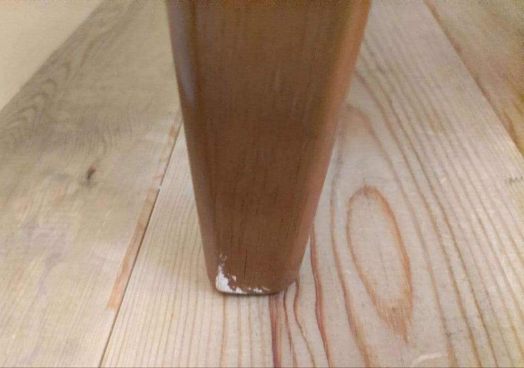 カリモクチェア