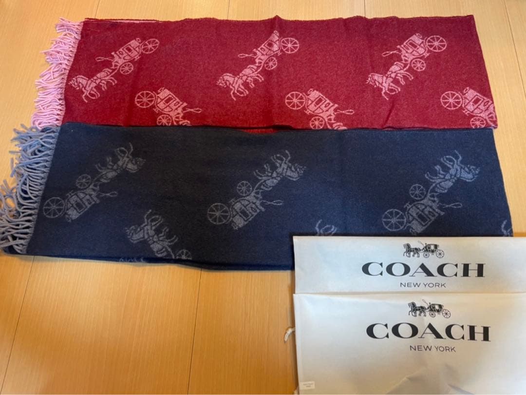 COACHマフラー2枚セット　馬車柄