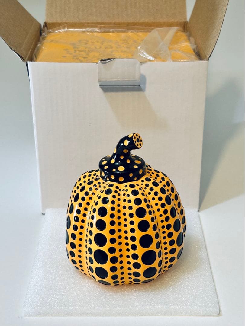 836【草間彌生公式／正規品】￥38,500／オブジェかぼちゃ／現行品番