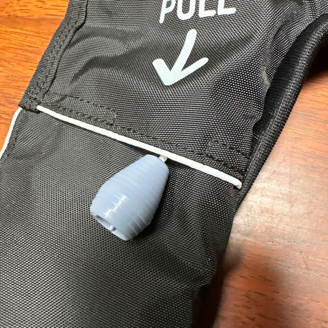 【値下げ】　パズデザイン　ライフジャケット