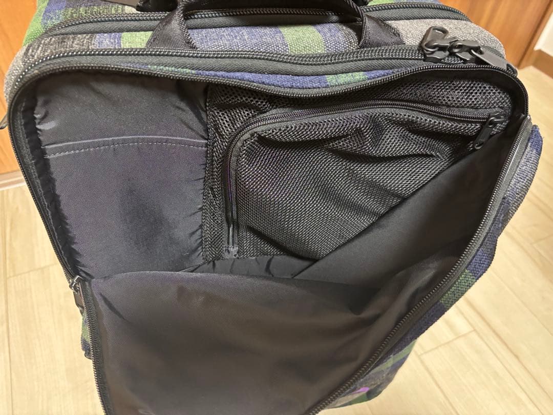 ノースフェイス　キャリーケース