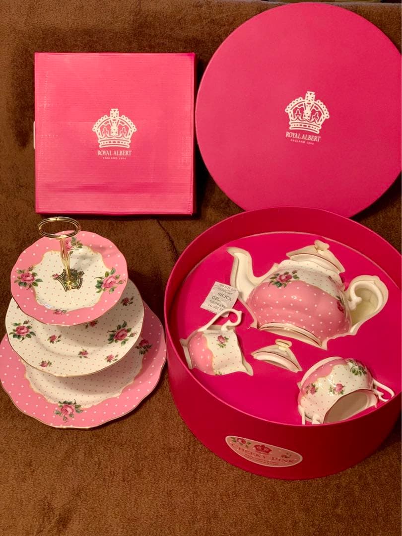   Cheeky Pink “Set”