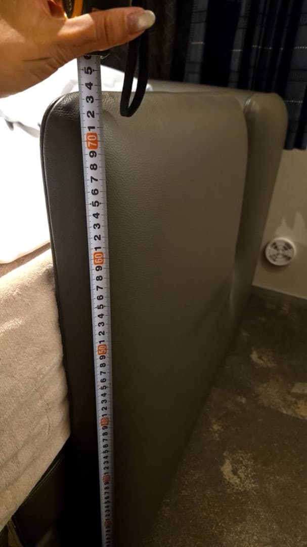 ○[全国発送] [美品] Poltrona Frau Naidei ソファベッド