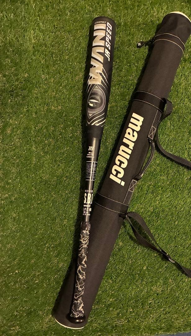 Marucci INVICTA バット 80cm バットケース付き　黒ワニ
