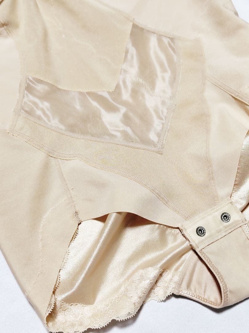 ワコール★LASEE／ラゼ★ボディスーツ★定価26,000円★E90LL