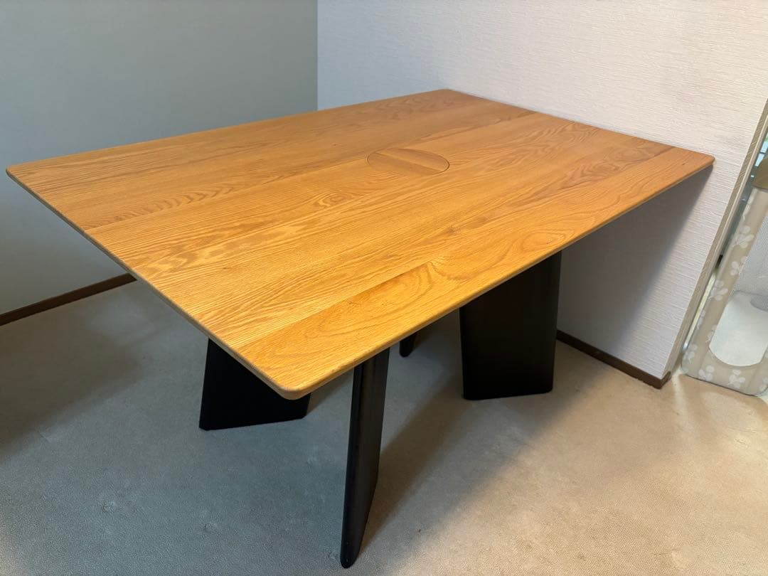 ディノス　猫　ダイニングテーブル　天然木　無垢材　手作り　家具