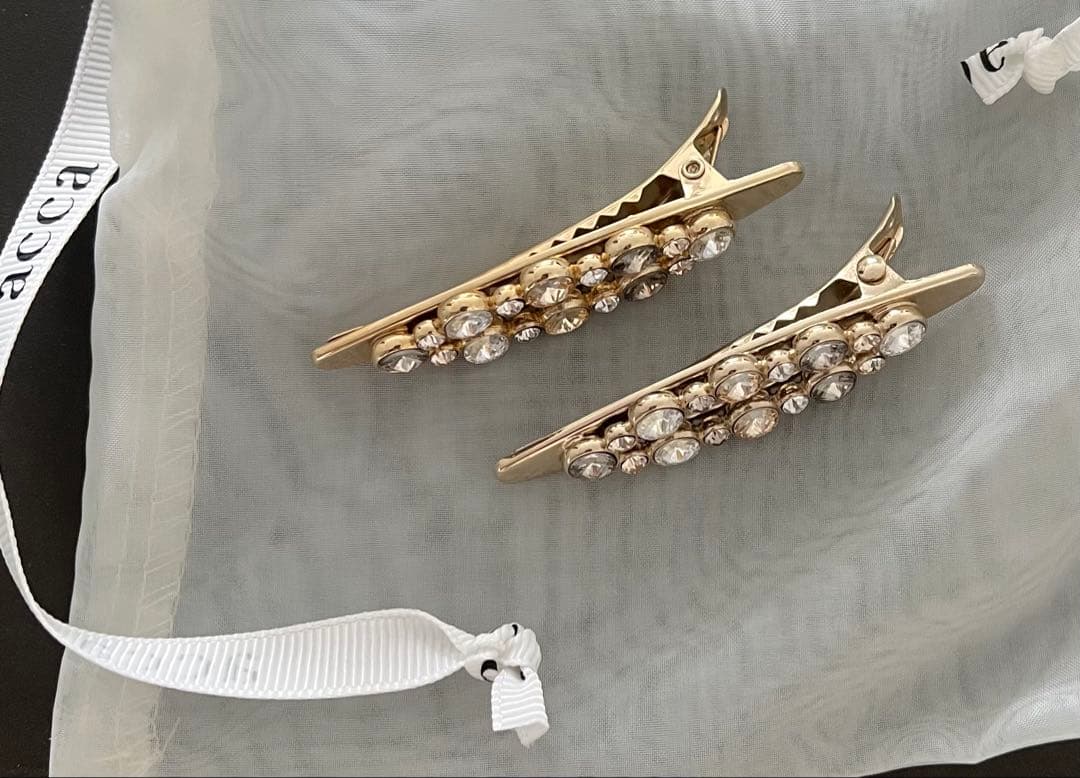 acca アッカ ベリー アーモンドクリップ グレージュ 2点セット