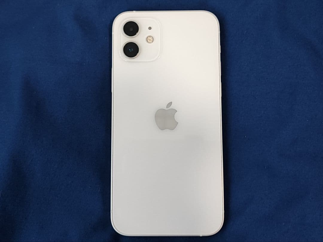 iPhone 12 64GB ホワイト SIMフリー 本体のみ