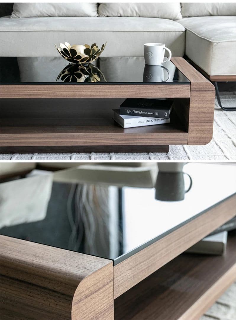 ブラックガラスの天板が美しい、モダン★センターテーブル高級感溢れるローテーブル✨