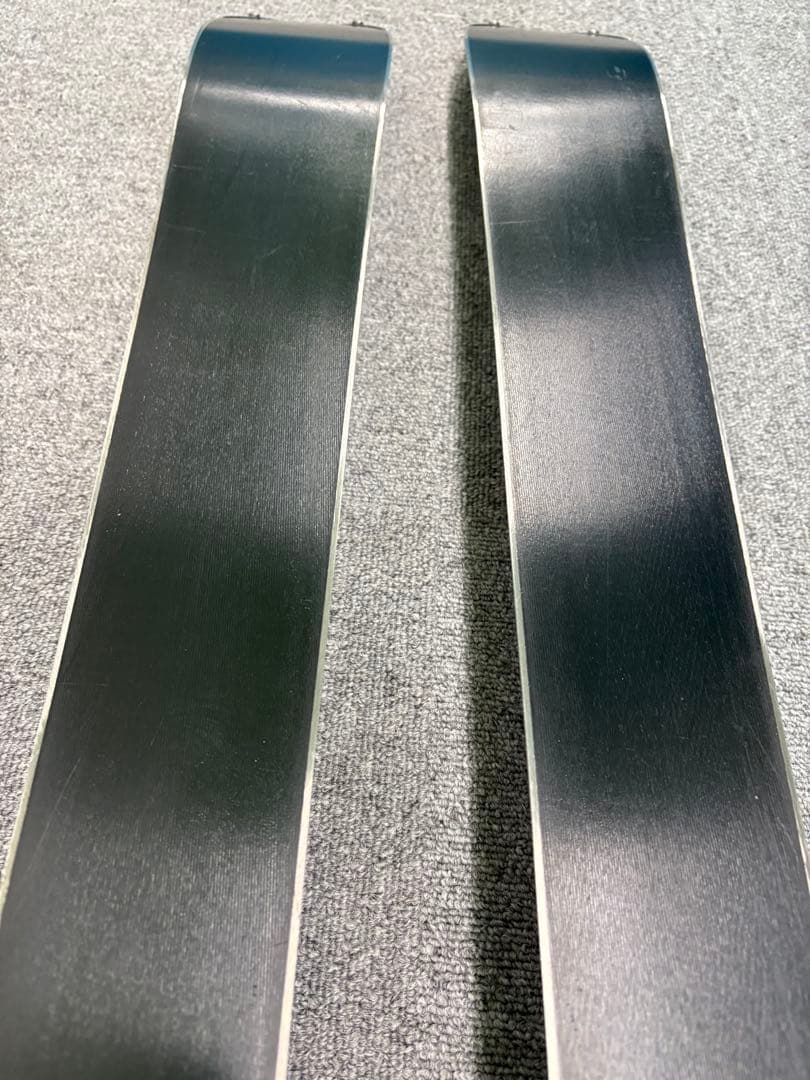 フィッシャー　スキー板　CRUZAR FIRE 165cm ストック付き