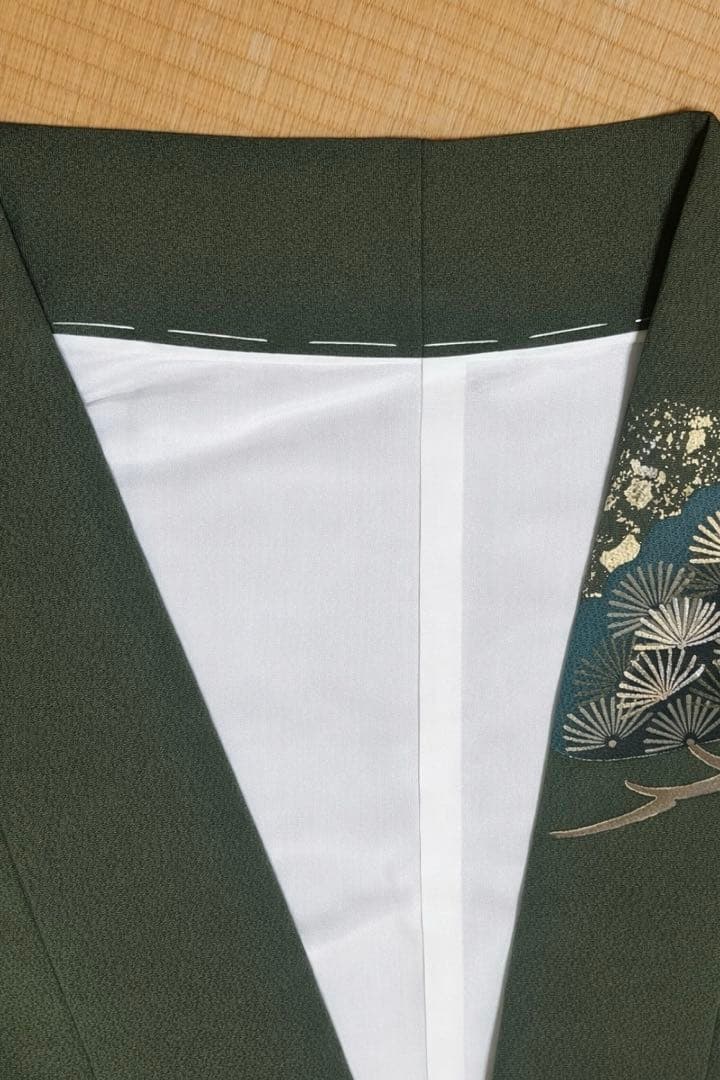 振袖フルセット 緑色 花柄 振袖 赤い帯 ファーあり （靴カバン付き）